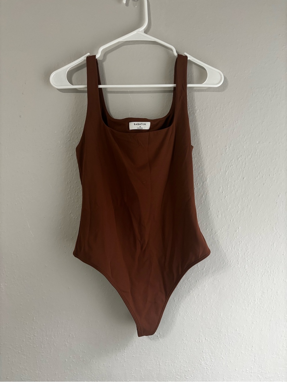Aritzia Babaton bodysuit